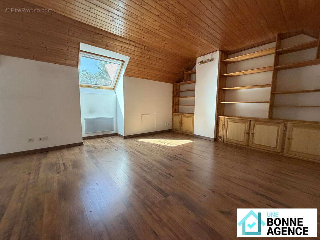 Maison 130 m² à Orleans  - photo 7