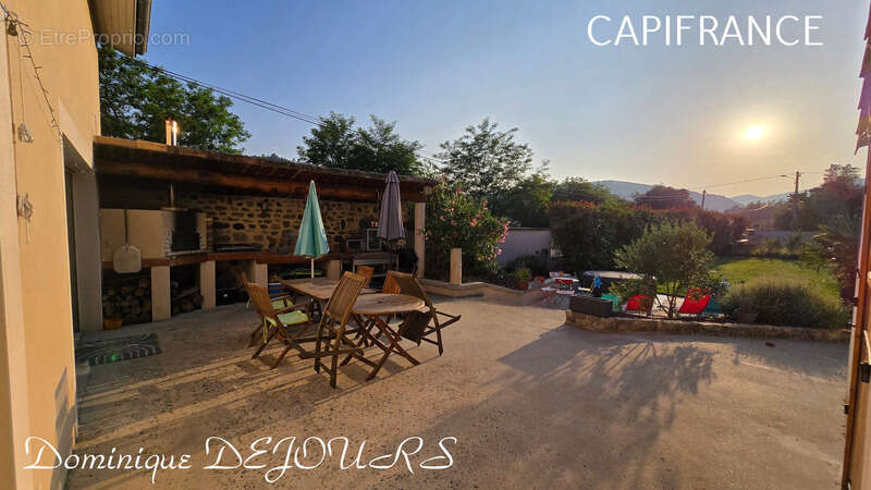 Maison à SAINT-FORTUNAT-SUR-EYRIEUX