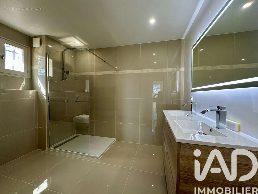 Photo 8 - Maison à ANTIBES