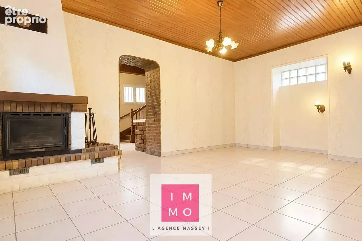 Charmante maison t3 sur deux niveaux  avec garage 20 m² et  des combles de 56 m² ! - photo 4