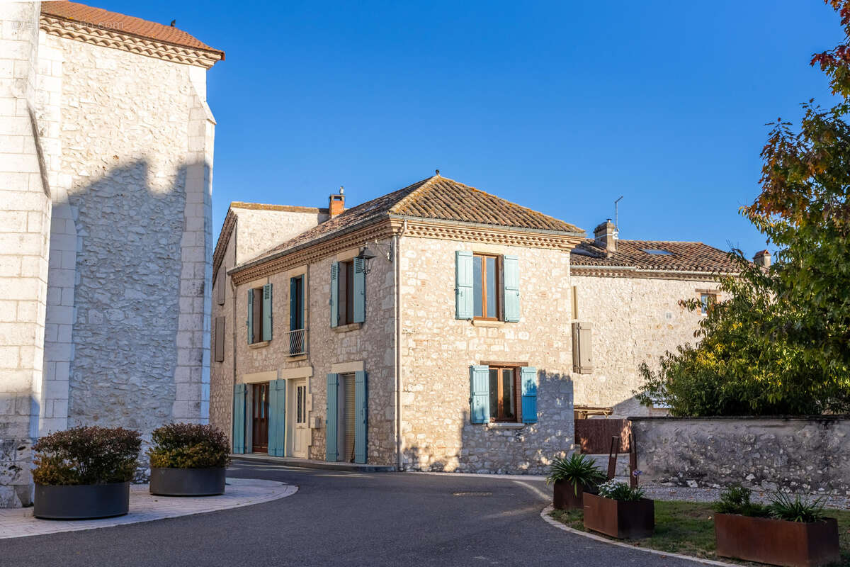 Maison à ROQUECOR