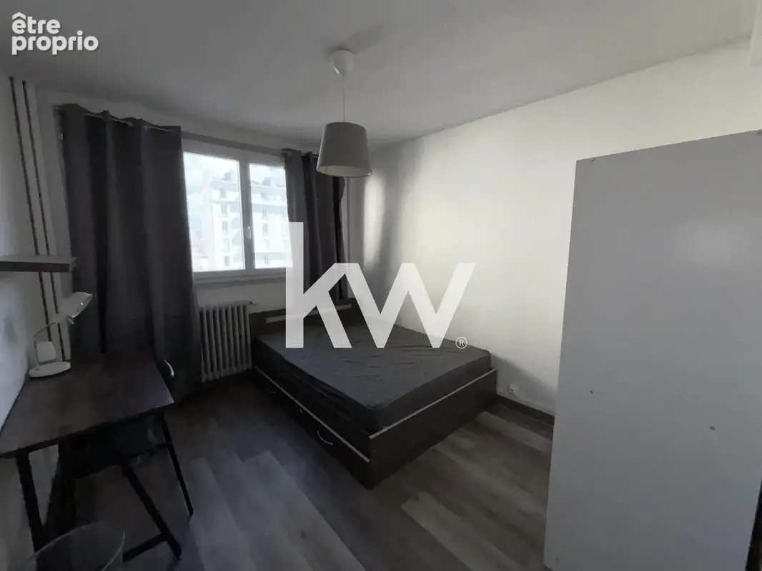 Appartement 129 m² à Saint-Etienne  - photo 9