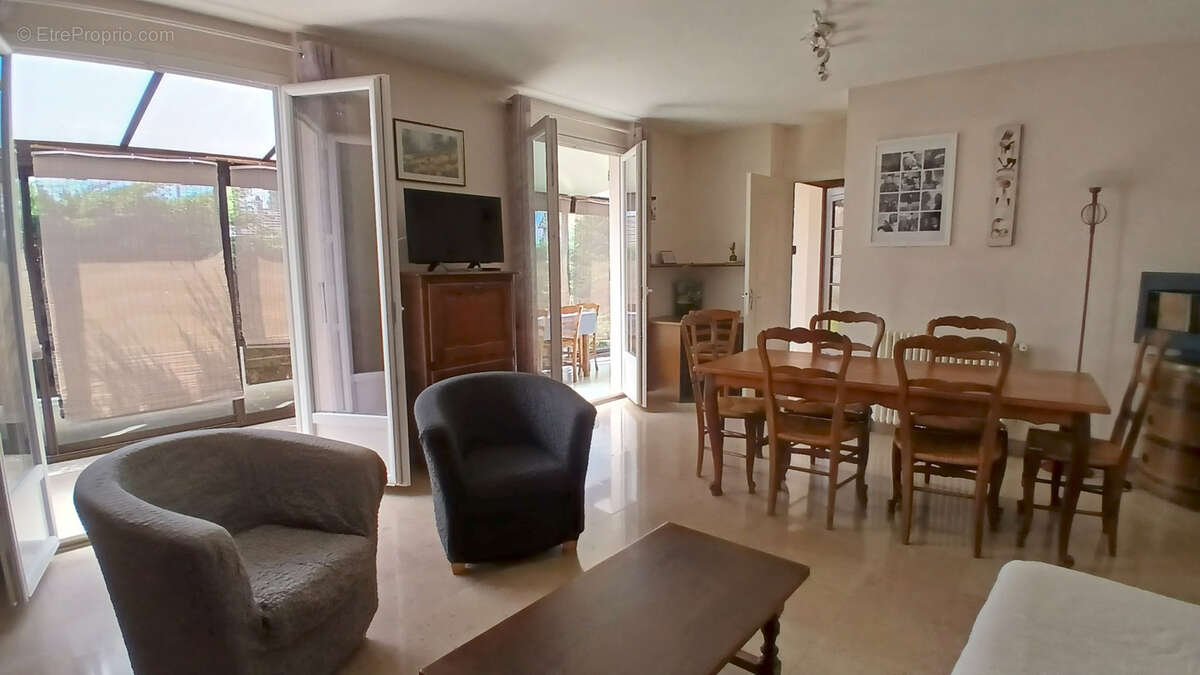 Maison et terrain constructible! - photo 7