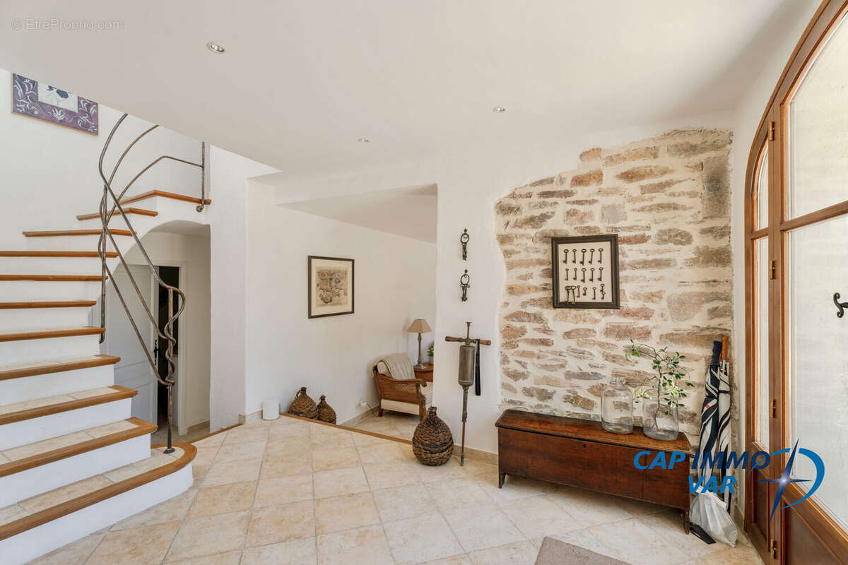 Maison à LA CADIERE-D'AZUR