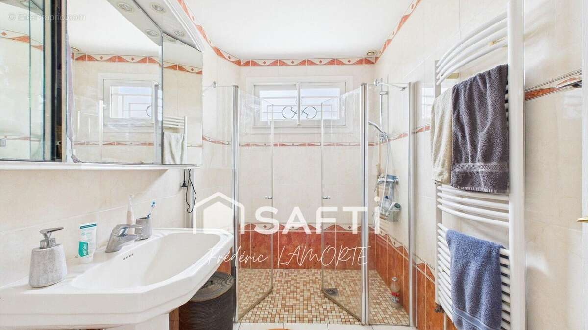 Photo 8 - Maison à SAINTE-SOULLE