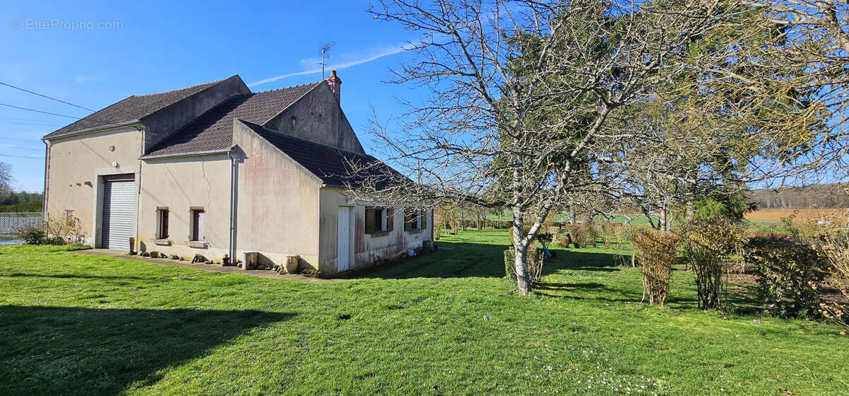 Maison à OUDAN