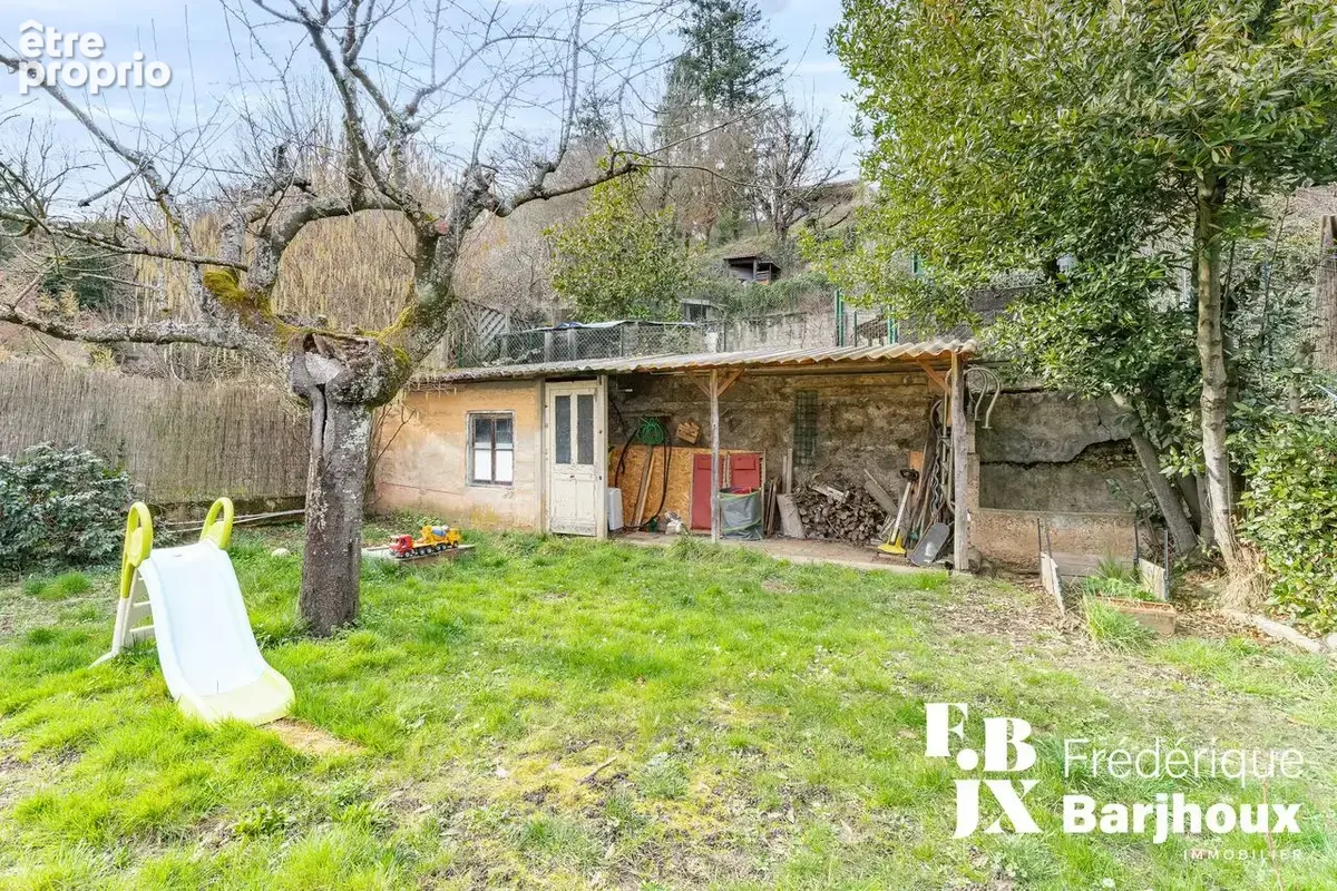 Tassin côté Bourg maison 2 ch+bureau terrain 576 m2 garage vue calme gare bus commerces écoles - photo 11