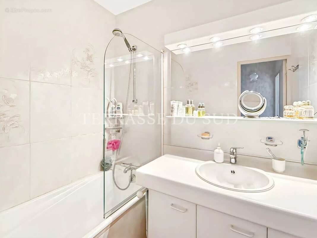 Appartement à MARSEILLE-13E