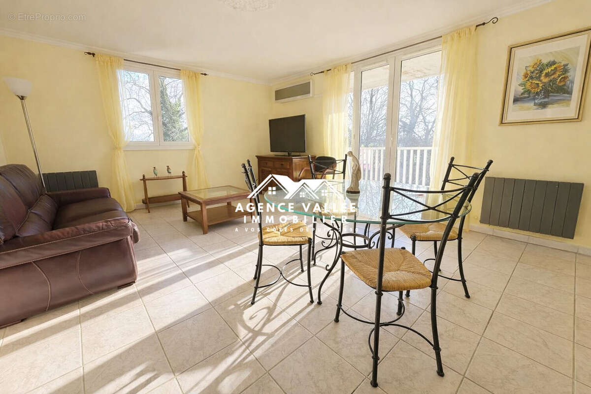 Appartement à SAINT-GERMAIN-LES-CORBEIL