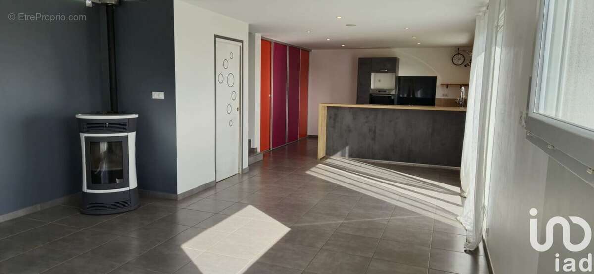 Photo 3 - Maison à DOMPREL