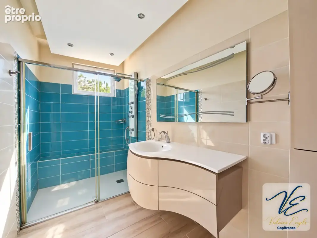 **À Cesseras, maison vigneronne de caractère avec jardin, 4 chambres et DPE B** - photo 15