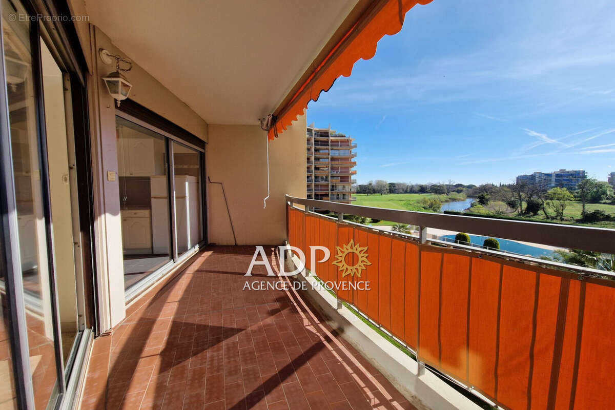 Appartement à MANDELIEU-LA-NAPOULE