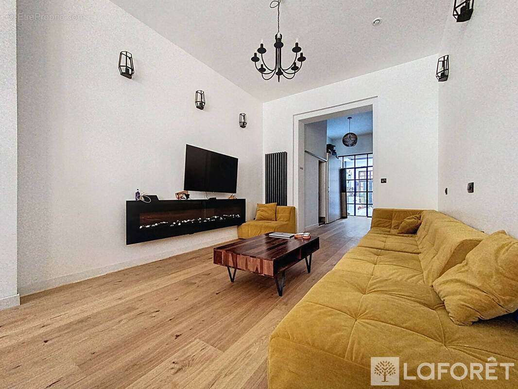 Maison à ARMENTIERES