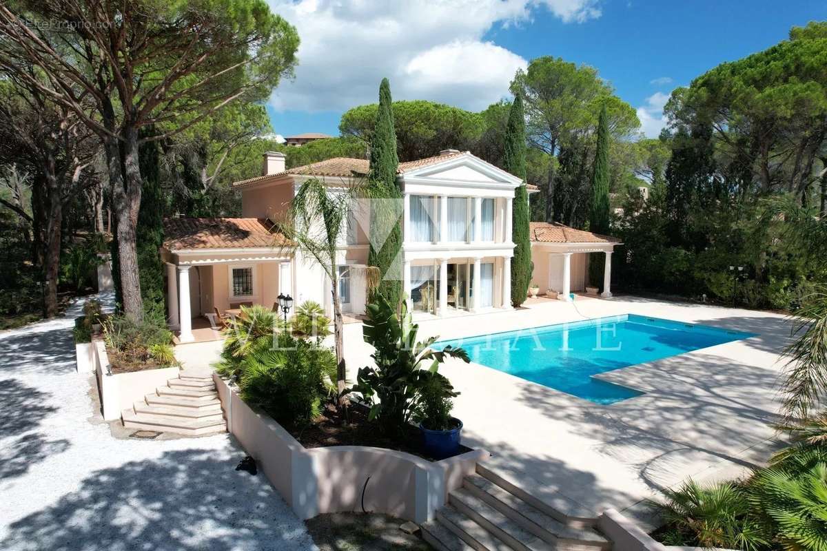 Maison à SAINT-RAPHAEL