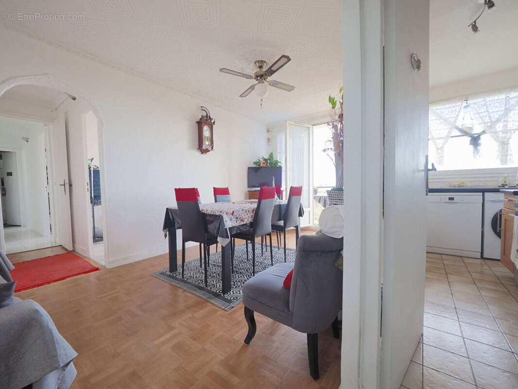 Appartement à MONTREUIL