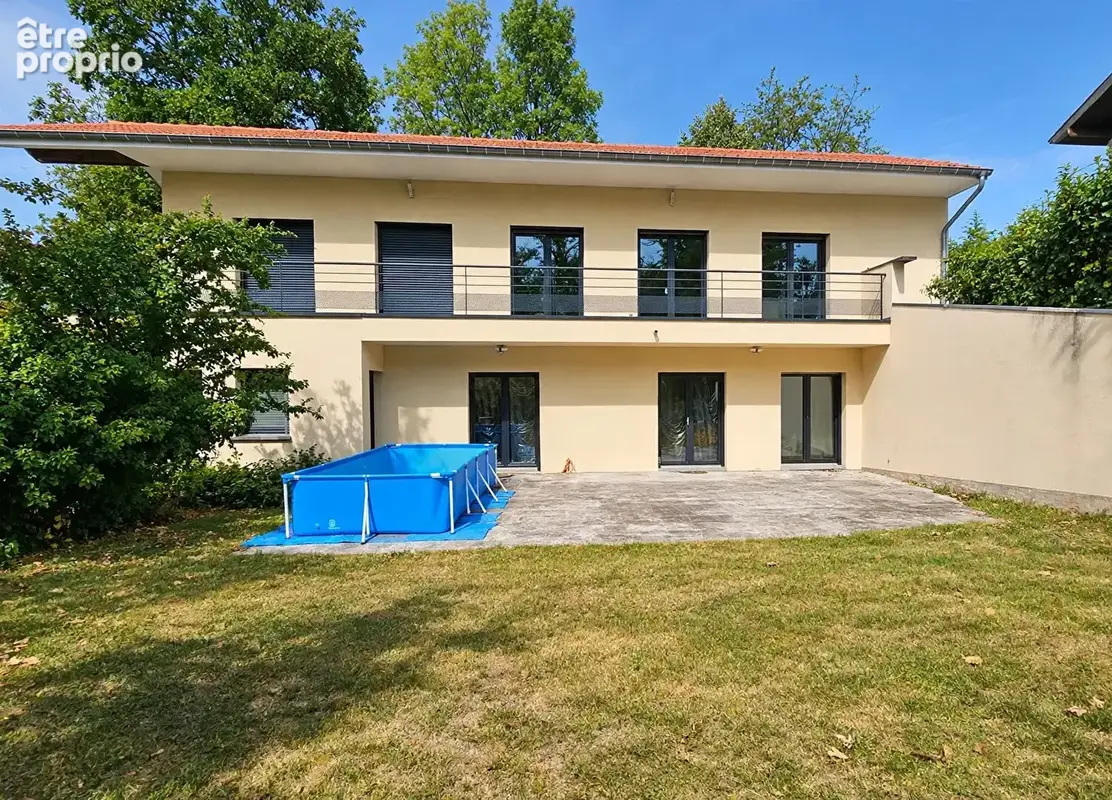 Photo Maison à Bouxieres-Aux-Dames au prix de 500 000€