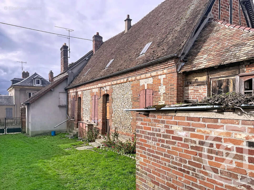 Maison à ERAGNY-SUR-EPTE