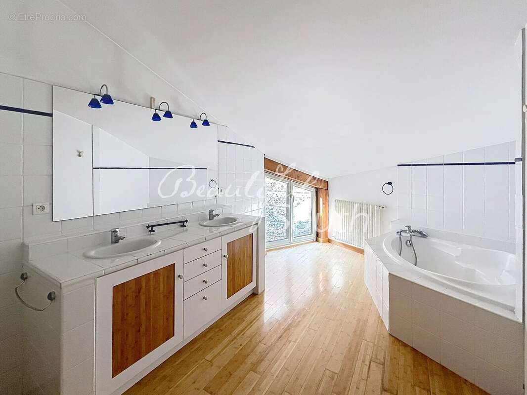 Appartement à BOMPAS