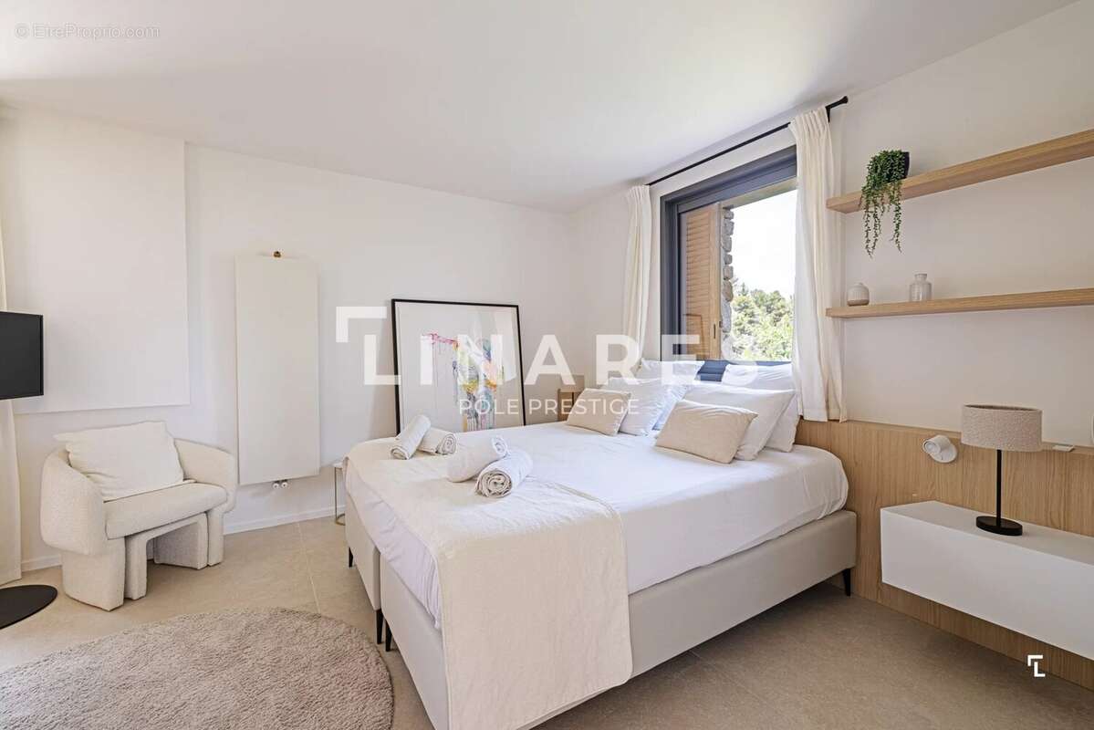 Domaine bellevue - mas de 459 m² - 13610 le puy sainte reparade - photo 21