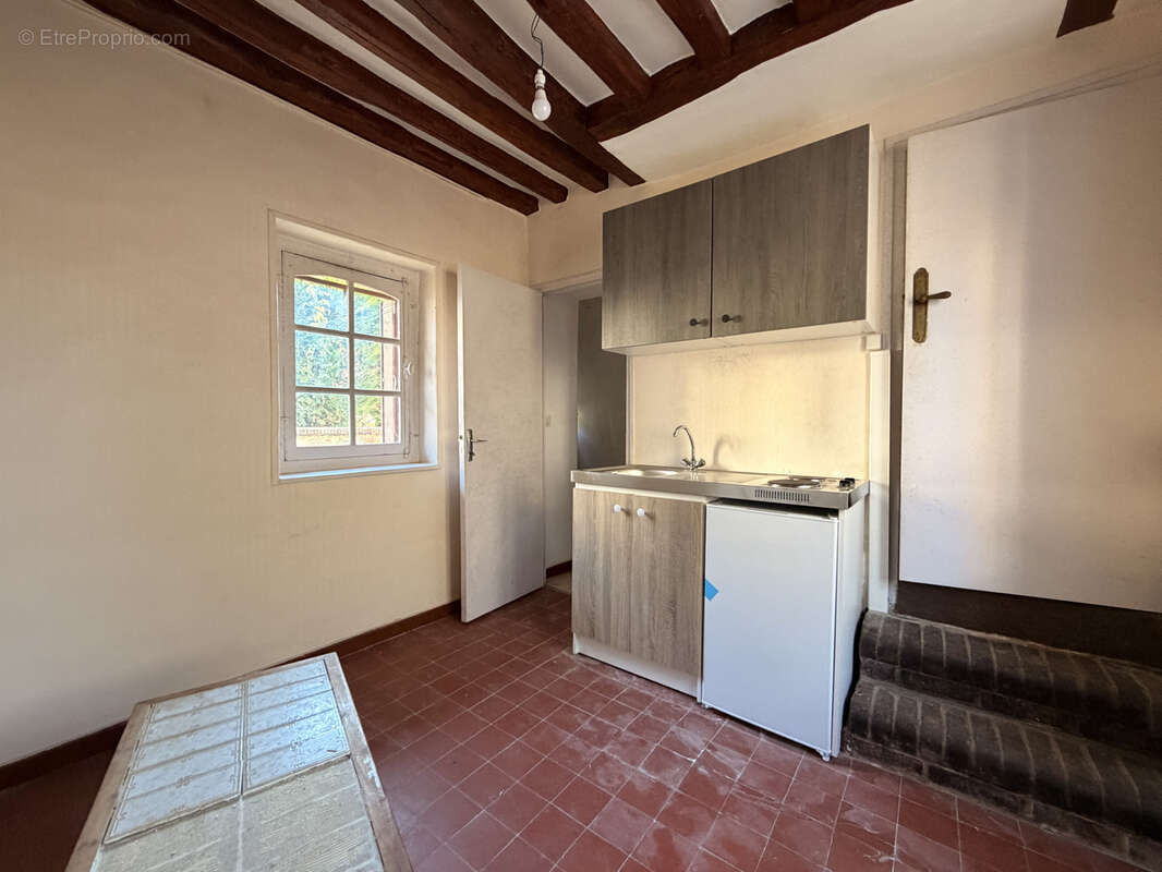 Maison ancienne à rénover en plein coeur de ville - photo 3
