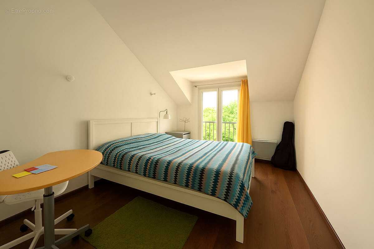 Maison à SAINT-GENIS-POUILLY