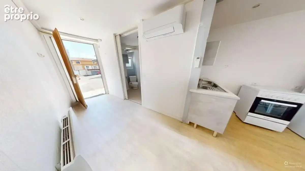 Ensemble de deux logements  SAINT MARTIN LA PLAINE (42) centre village - photo 10