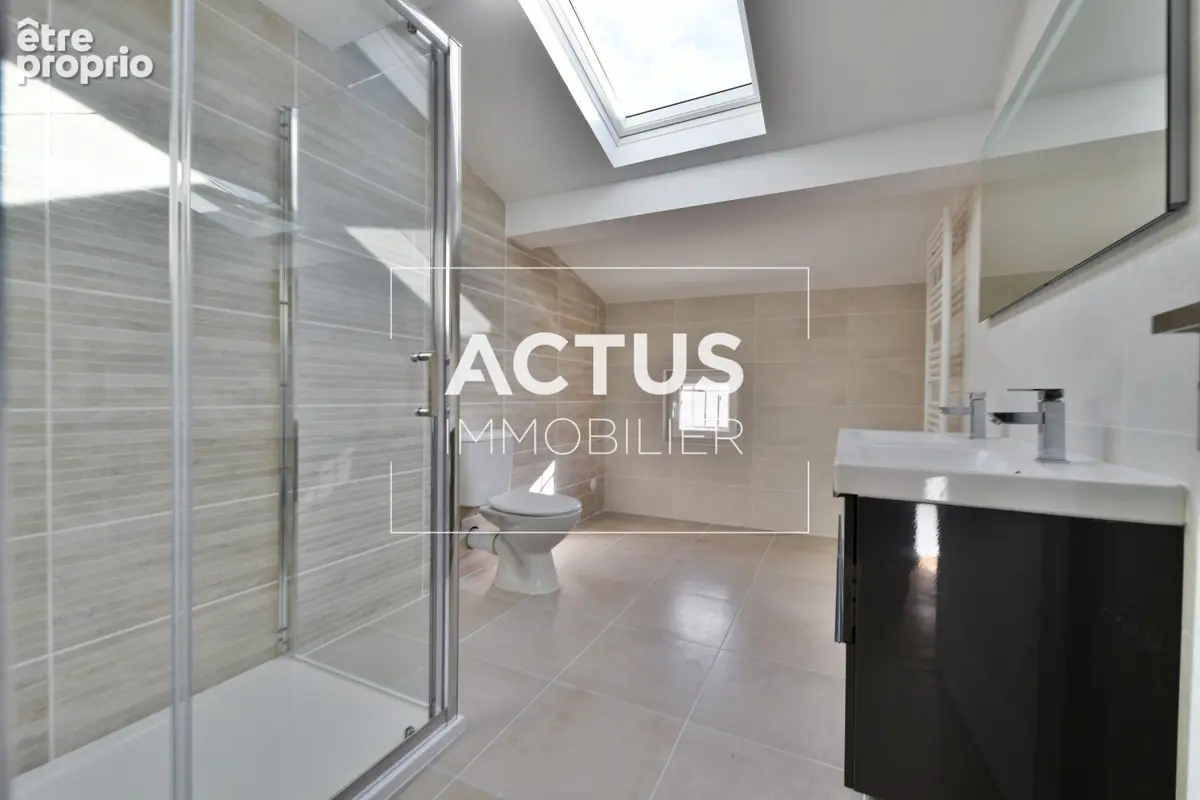 Maison 117 m² à Eyragues  - photo 6