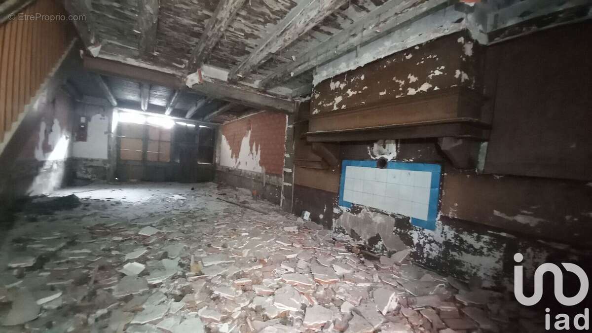 Photo 5 - Maison à SAINT-JULIEN-MOLIN-MOLETTE