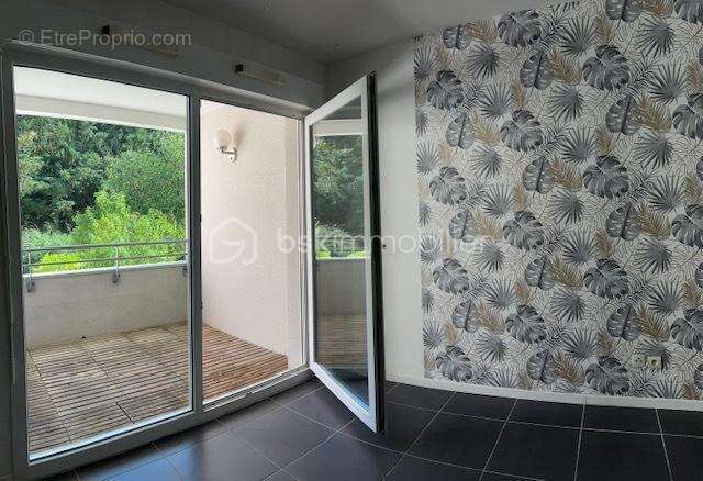 Appartement à PLOMBIERES-LES-DIJON