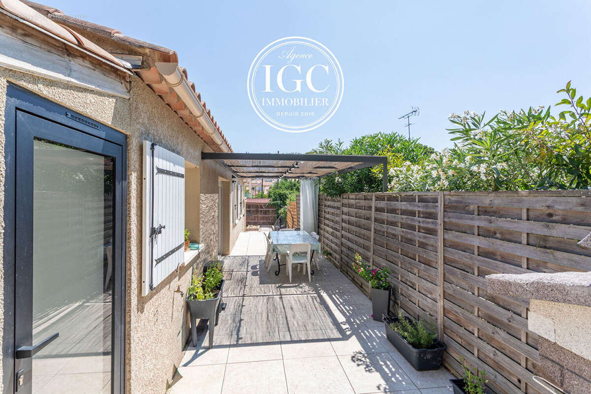 Le Rove  Maison 5 pièces de 102 m² - photo 17