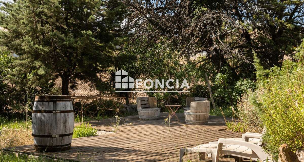 Maison à SAINT-JEAN-DE-BARROU