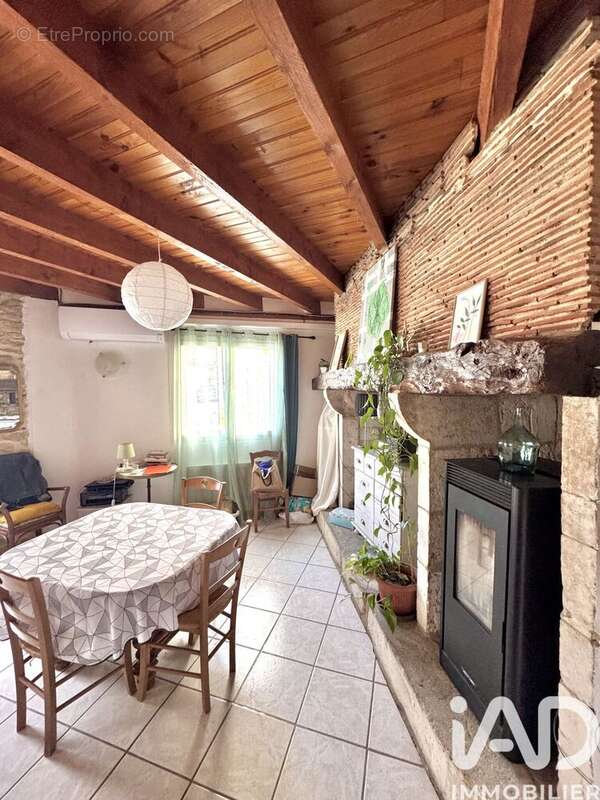 Maison 74 m² à Sauzet  - photo 3
