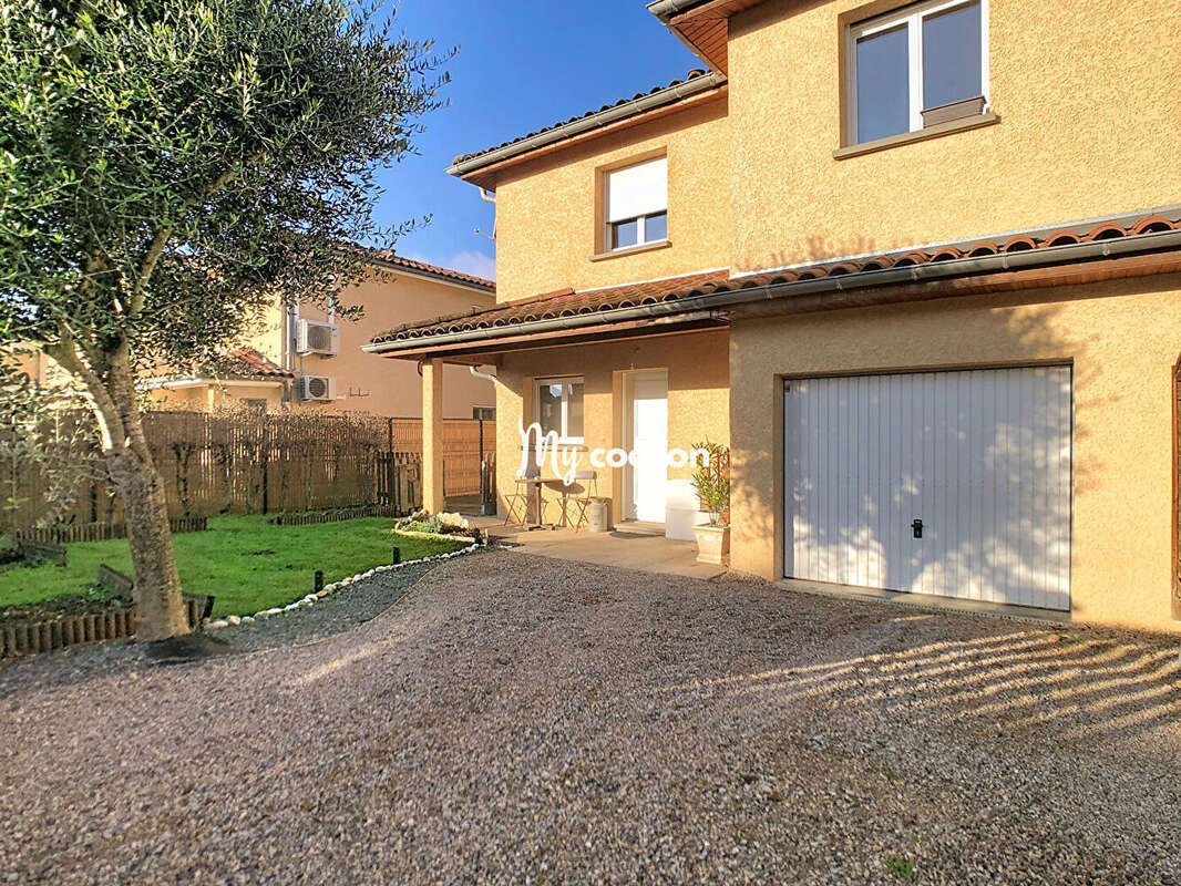 Maison à CHATILLON-LA-PALUD