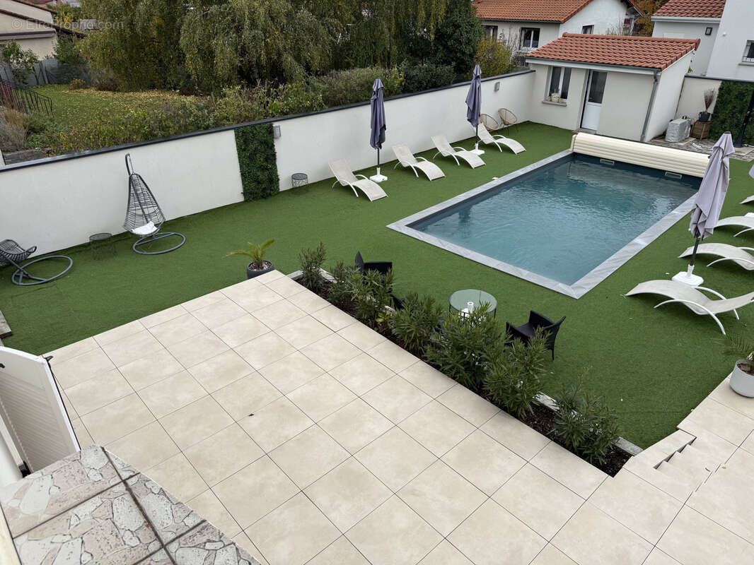 Maison à PONT-DU-CHATEAU