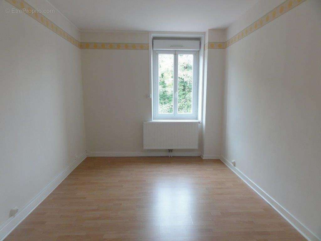 Appartement à SAINT-FIRMIN