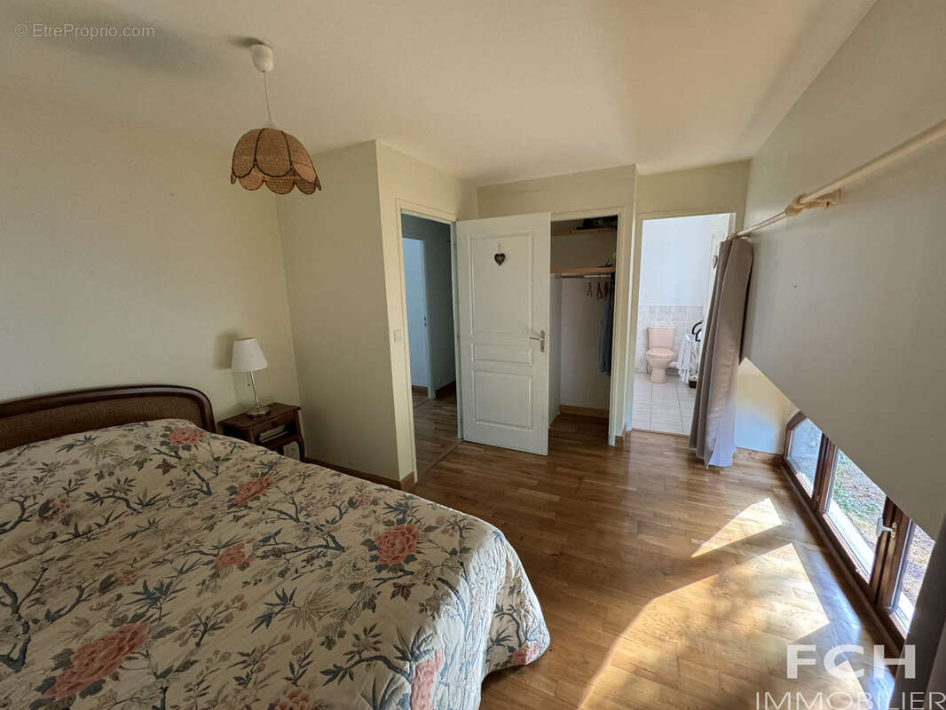 Maison en pierres avec grange et piscine - photo 6
