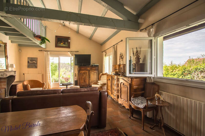 Dpt Rhône (69), à vendre CHAPONNAY maison P6 de 160 m² - Terrain de 1 450,00 m² - photo 33