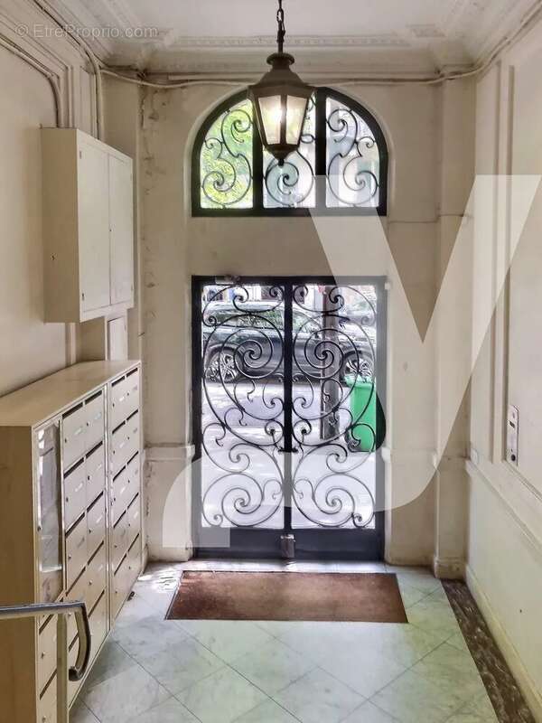 Appartement à PARIS-11E