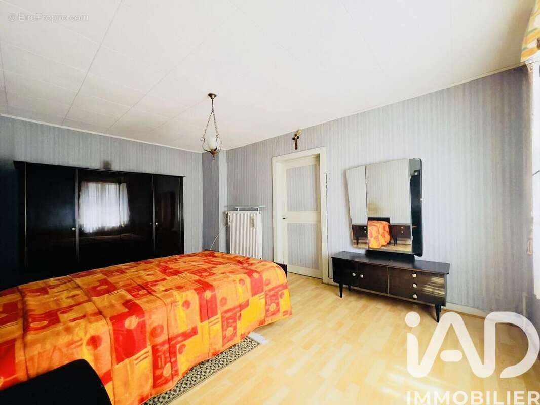 Photo 7 - Maison à LORQUIN