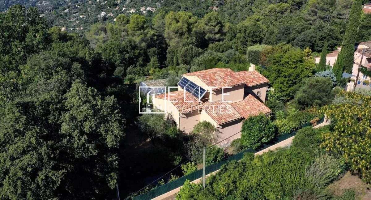 Maison 185 m² – 5 chambres – piscine – terrain 2 600 m² – cabris - photo 16