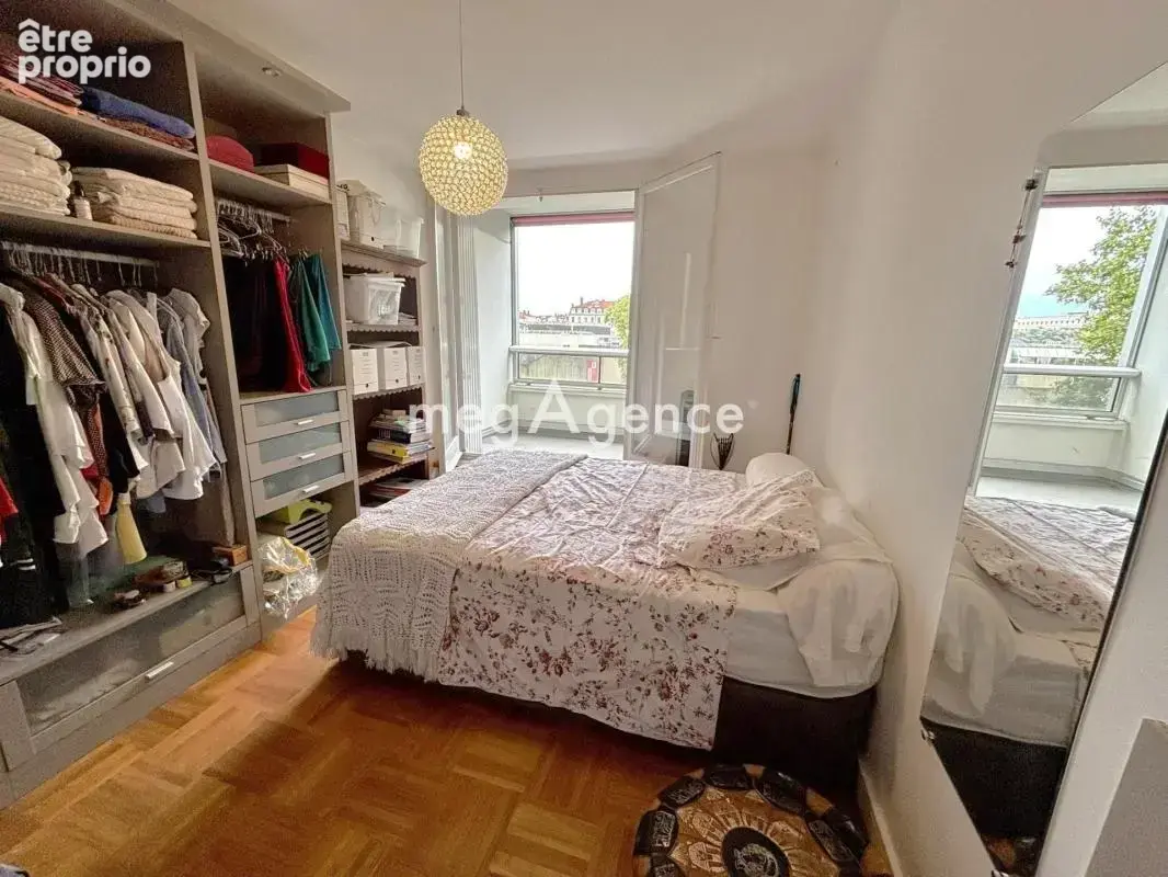 Appartement 2 pièces, idéalement situé, loggia - photo 7