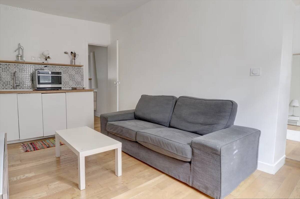 Appartement à PARIS-10E