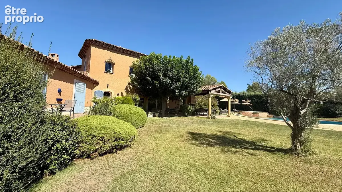 Propriété à vendre entre Peynier et Trets sur plus d'un hectare, maison principale environ 225 m2 - photo 23