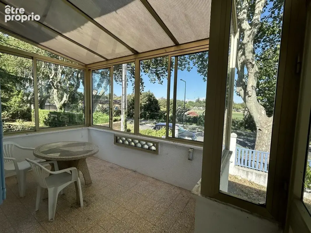 maison 4 chbres sur 1000 m² et dépendances - photo 3
