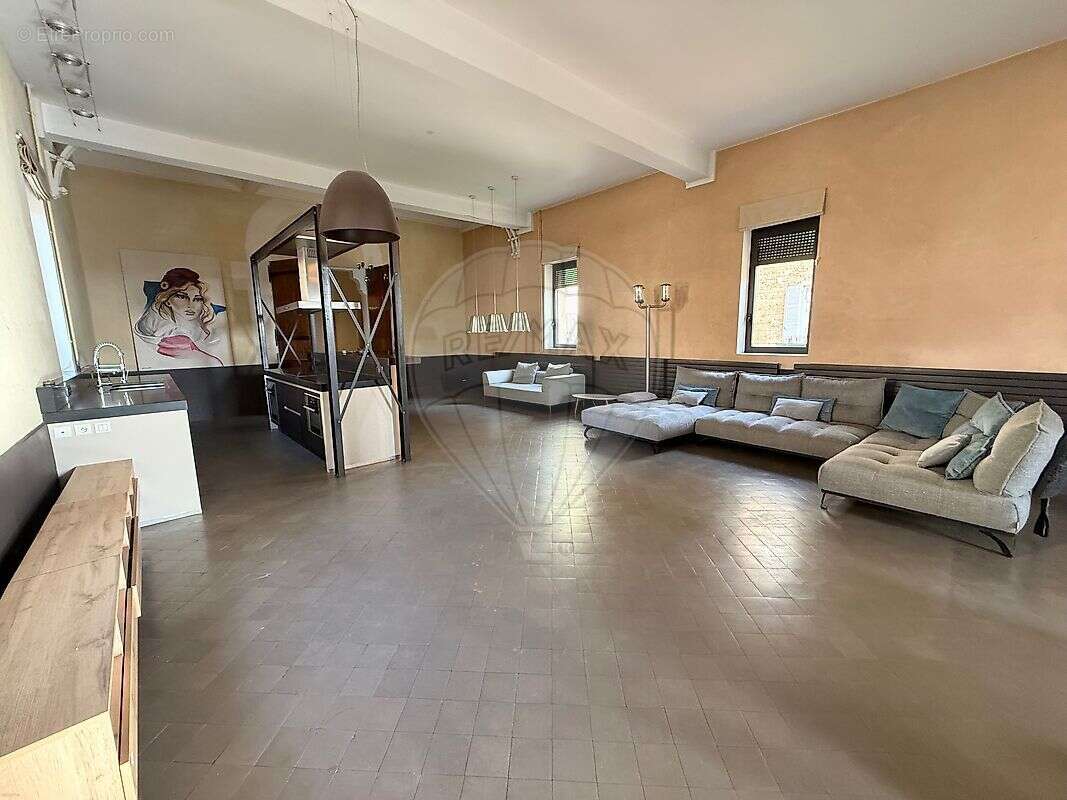 Appartement à VILLEFRANCHE-SUR-SAONE