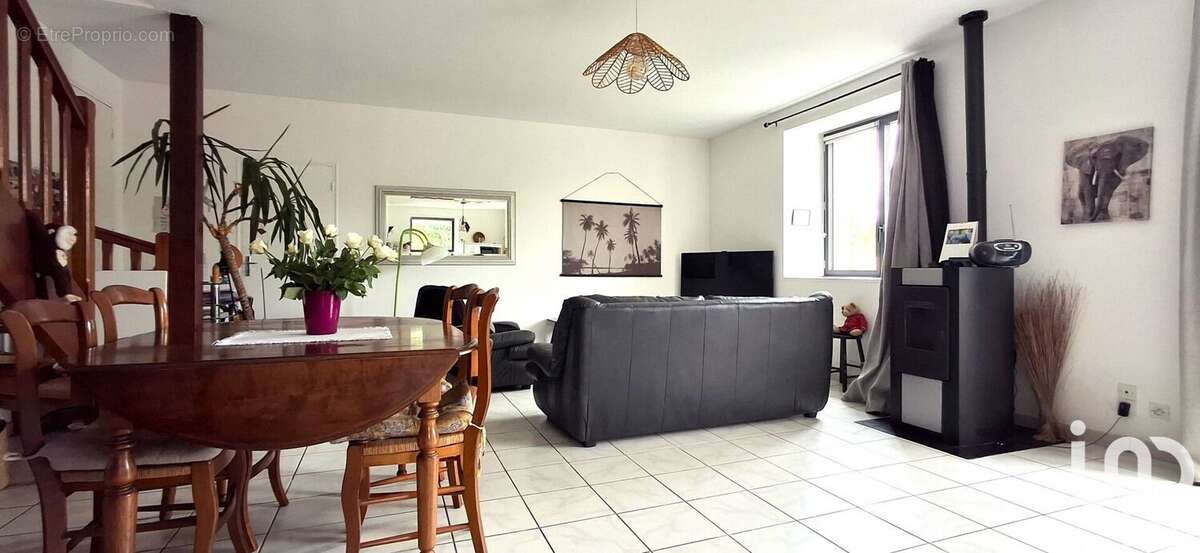 Photo 2 - Maison à BEDEE