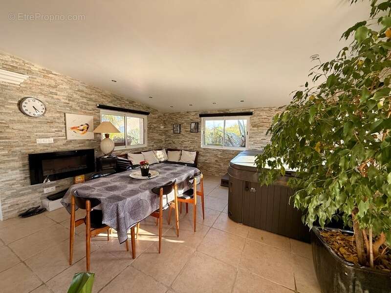 Maison à RIEUX-MINERVOIS