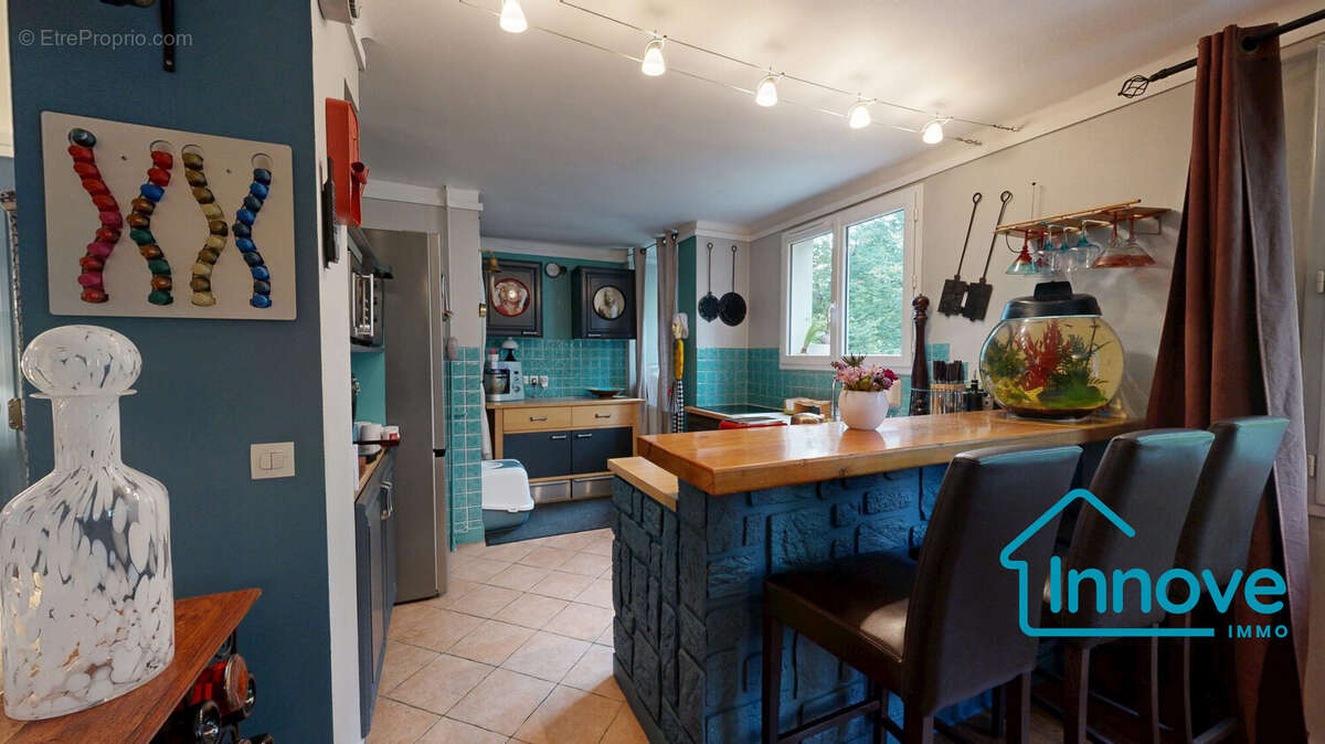 Appartement à LA CELLE-SAINT-CLOUD