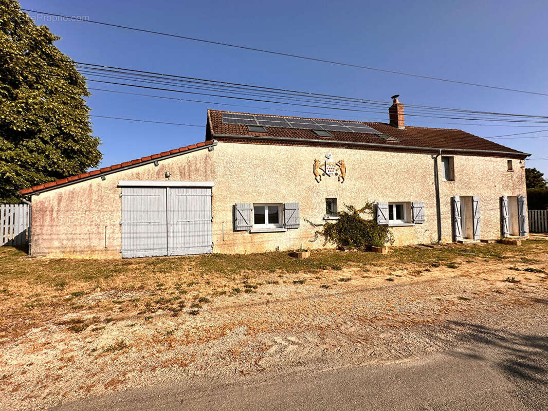 Maison familiale rénovée de 129,20 m² avec 4 chambres, dépendance et terrain de 1 553 m² ? Menetou-Salon - photo 13