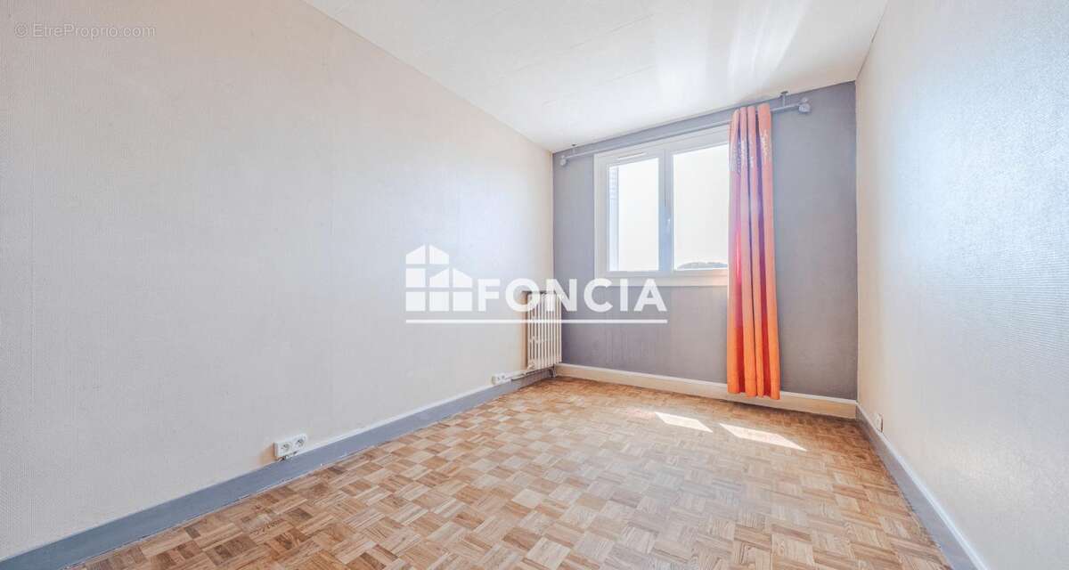 Appartement à LA RICHE